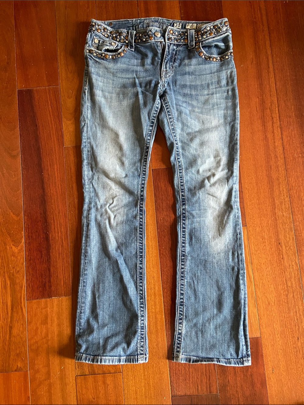 Vintage Bootcut Miss Me Jeans JW4288B31V